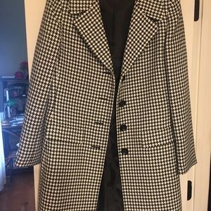 Very nice outer coat!